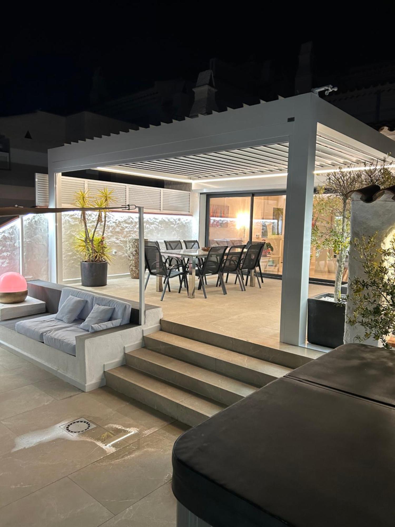 Appartement Duplex Rosas Avec Terrasse Magnifique Jacuzzi Vue Mer Eksteriør billede